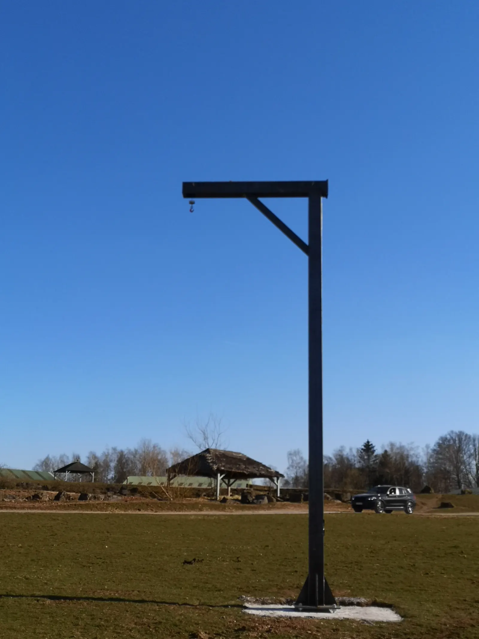 Structure métallique pour girafes réalisée par Design Ferronnerie